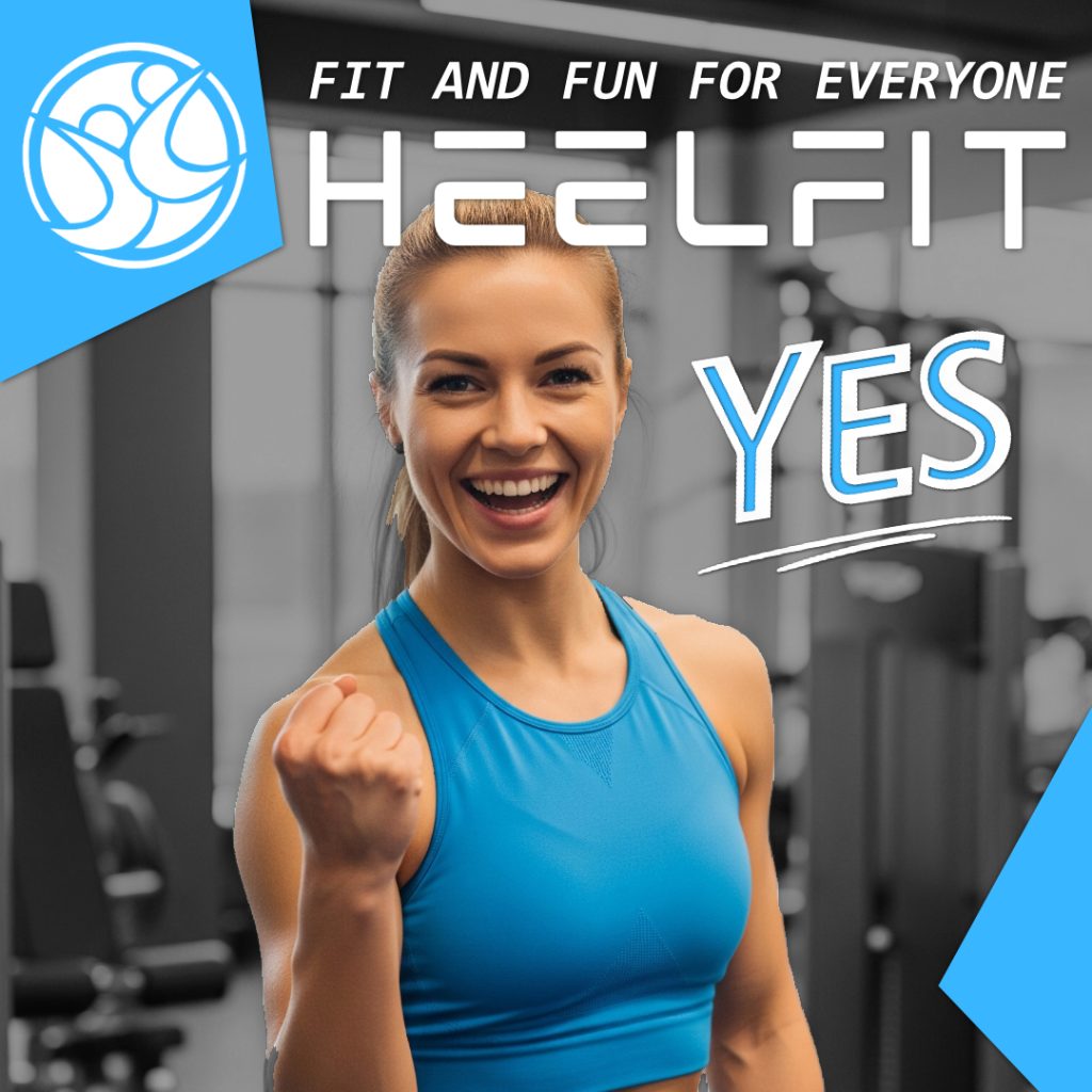 Sportieve jonge vrouw die duidelijk haar doelen heeft bereikt bij HeelFit en "YES" juicht!